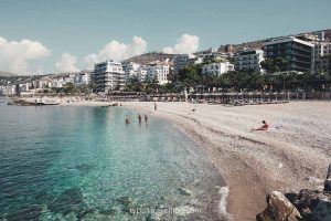 Why Tourists from Italy, Poland, the UK, and Beyond Are Choosing Saranda Rent